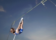 开云棋牌官网-世界排名争夺战焦点战，喀麦隆全面压制曼联