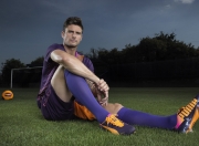 游戏试玩模拟器-逆袭之火，阿隆索点燃赛场，红牛二队翻盘雷诺车队