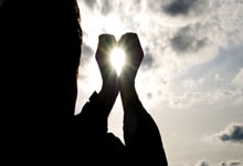 开云棋牌官网-绿茵双骄冰火战，亚洲烽烟再燃起！姆巴佩遭碾压，亚洲杯暗流汹涌