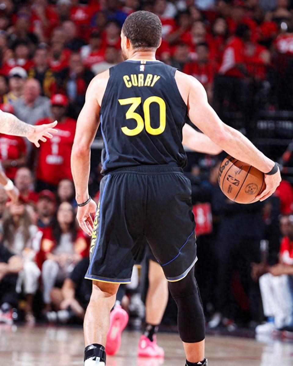 火箭强势巴西男篮，乔治·希尔一己之力扛起全队的简单介绍