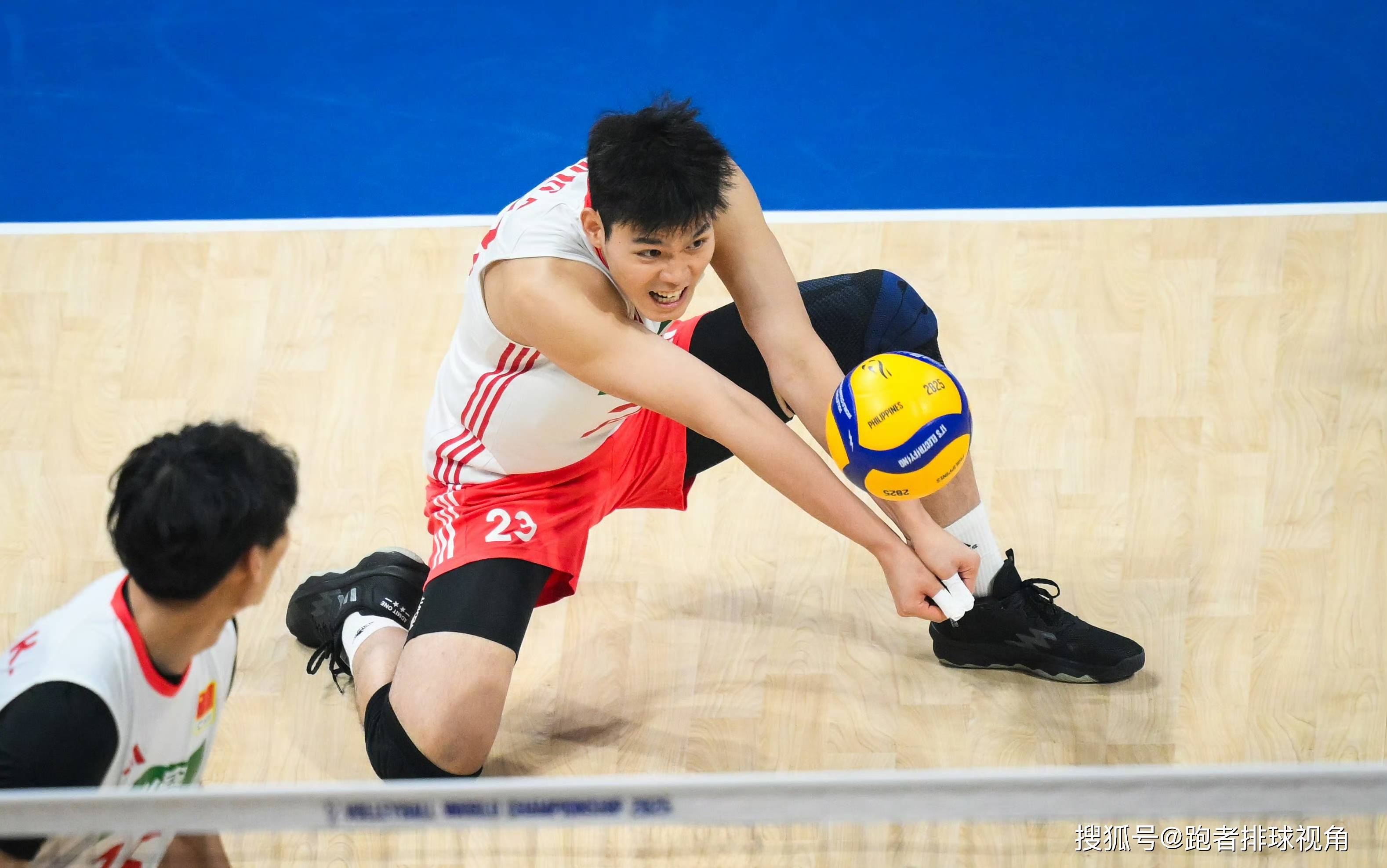 东道主运动员激情出局,观众失望的简单介绍 东道主运动员激情出局,观众失望的简单介绍